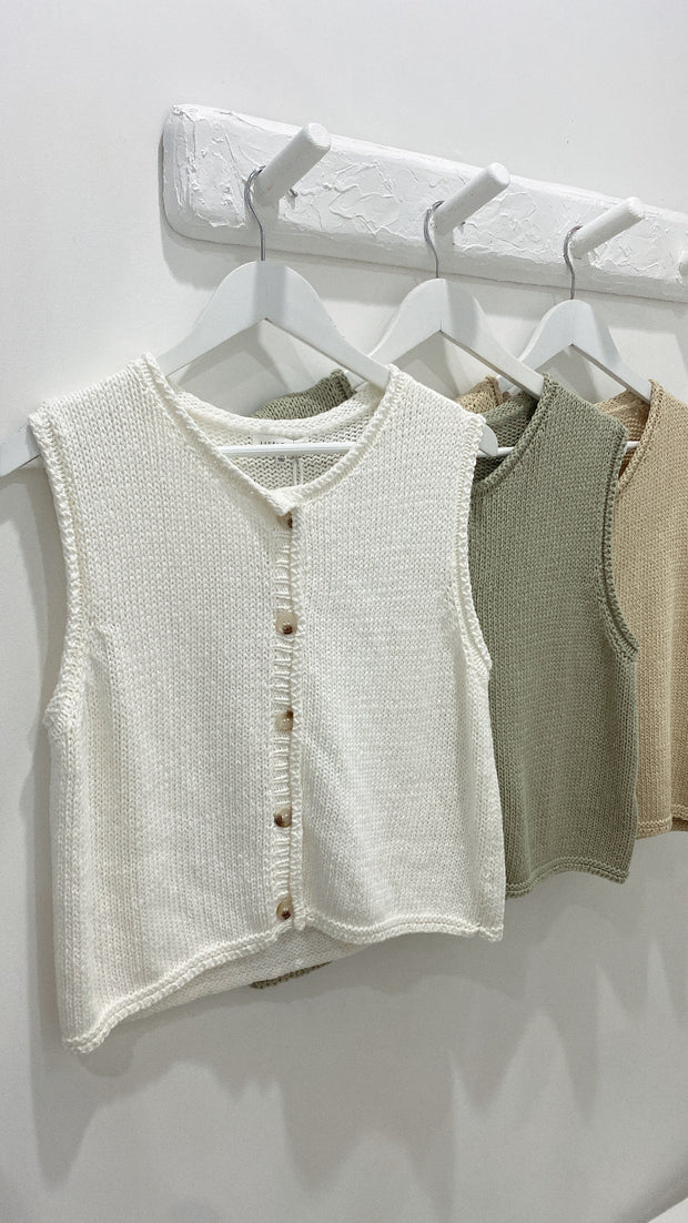 Poppy Vest - White Wood Boutique