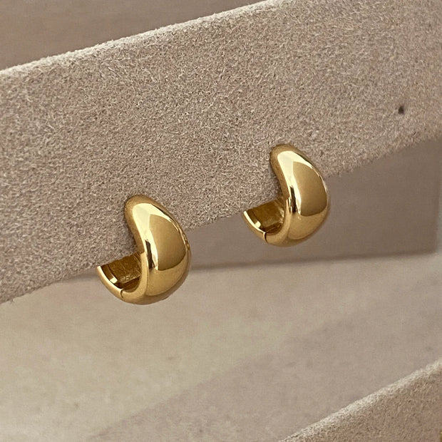 TULLY HUGGIES | GOLD - White Wood Boutique